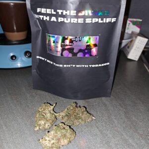 Opinia klienta Bubble Gum ze zdjęciem - Spliff
