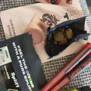 Opinia klienta Golden Crystal ze zdjęciem - Spliff